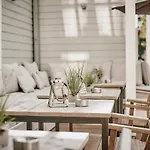 Otel The Cozy & Lofts Timmendorfer