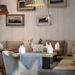 The Cozy & Lofts Timmendorfer Otel 4*