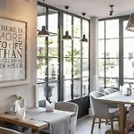 Otel The Cozy & Lofts Timmendorfer 4*
