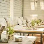 ホテル The Cozy & Lofts Timmendorfer 4*