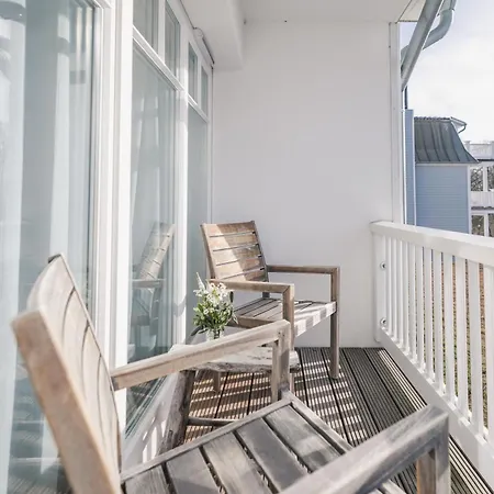 Отель The Cozy & Lofts Timmendorfer 4*